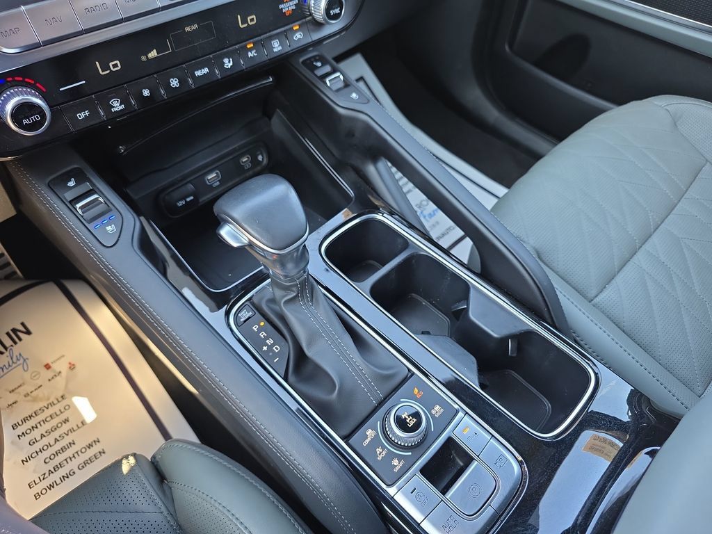 Used 2023 Kia Telluride SX Prestige X-Pro AWD/4WD image 24