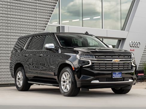 Used 2021 Chevrolet Tahoe Premier AWD/4WD image 1