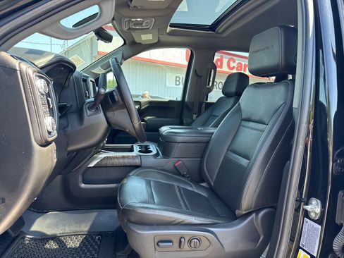 Used 2022 GMC Sierra 3500 Denali w/ Denali Ultimate Package AWD/4WD image 10