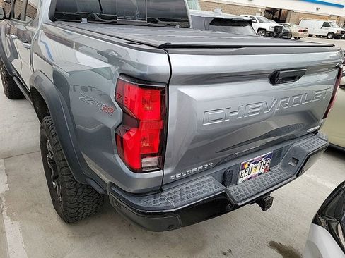 Used 2023 Chevrolet Colorado ZR2 w/ ZR2 Convenience Package III AWD/4WD image 6