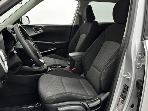 Used 2020 Kia Soul S image 13