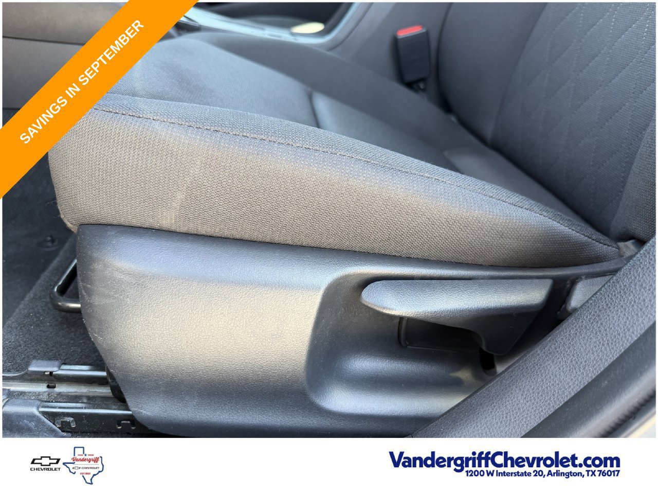 Used 2025 Toyota Corolla LE FWD image 22