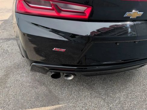 Used 2016 Chevrolet Camaro SS RWD image 26