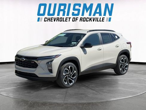 New 2026 Chevrolet Trax RS FWD image 2