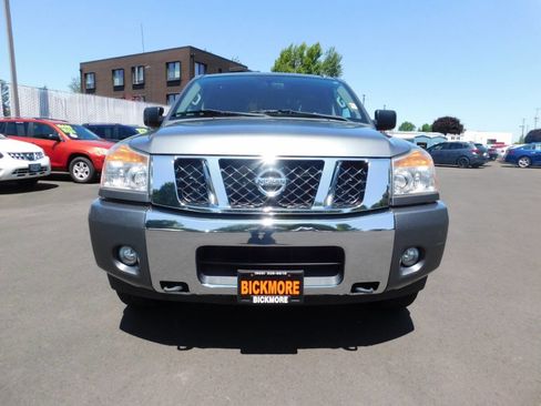 Used 2013 Nissan Titan SV w/ SV Value Truck Pkg image 19
