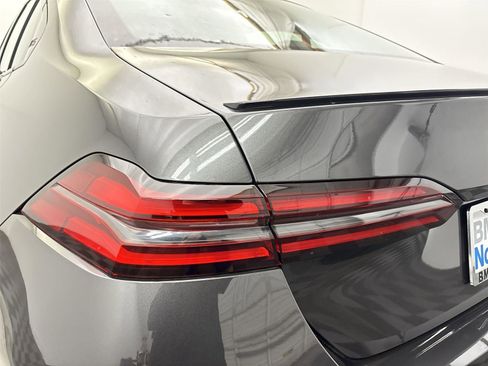 New 2026 BMW M5 image 19