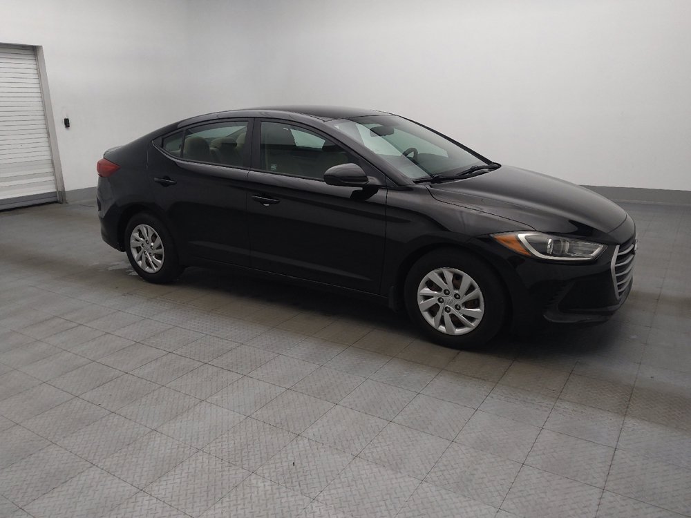 Used 2018 Hyundai Elantra SE FWD image 11