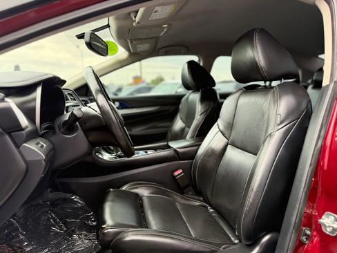 Used 2017 Nissan Maxima 3.5 SV FWD image 9