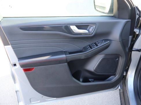 Used 2024 Ford Escape ST-Line w/ Tech Pack #1 image 21