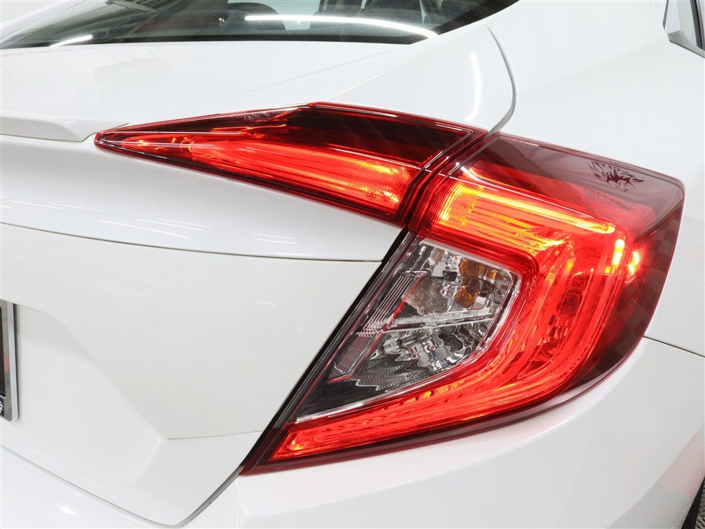Used 2020 Honda Civic EX image 11