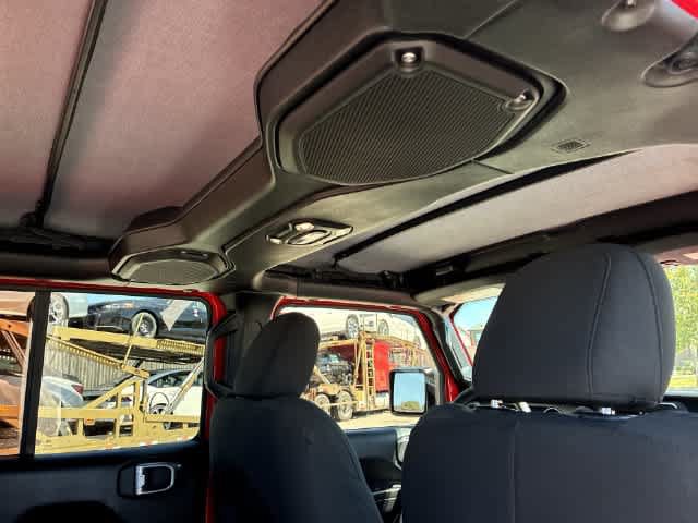 Used 2023 Jeep Gladiator Sport AWD/4WD image 23