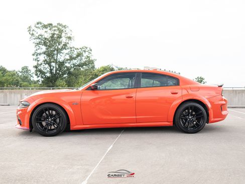 Used 2023 Dodge Charger Scat Pack RWD image 4