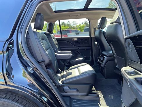 Used 2023 Lincoln Aviator Reserve w/ Jet Package AWD/4WD image 29