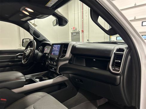 Used 2022 RAM 1500 Big Horn image 34