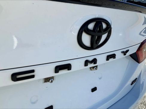 Used 2024 Toyota Camry SE w/ Convenience Package image 29