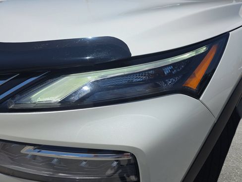 Used 2023 Nissan Rogue SL w/ SL Premium Package FWD image 30