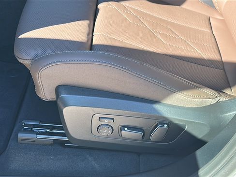 New 2026 BMW X3 xDrive30 w/ Premium Package image 12