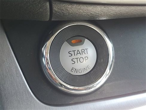 Used 2023 Nissan Murano SL image 11