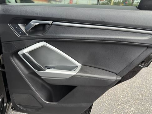 Used 2020 Audi Q3 2.0T Premium Plus image 25