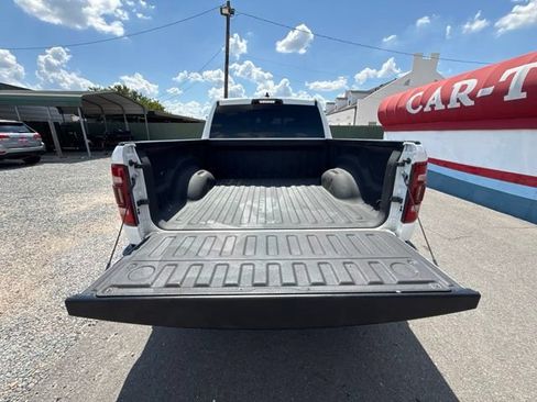 Used 2023 RAM 1500 Limited AWD/4WD image 17