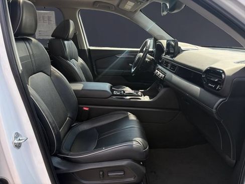Used 2023 Honda Pilot Elite image 15