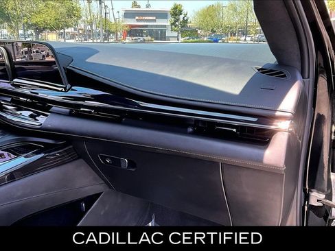 Used 2024 Cadillac Escalade V w/ Heavy-Duty Trailer Package AWD/4WD image 17