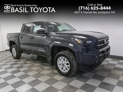 New 2025 Toyota Tacoma SR5