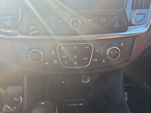 Certified 2020 Chevrolet Traverse High Country w/ LPO, Floor Liner Package AWD/4WD image 27