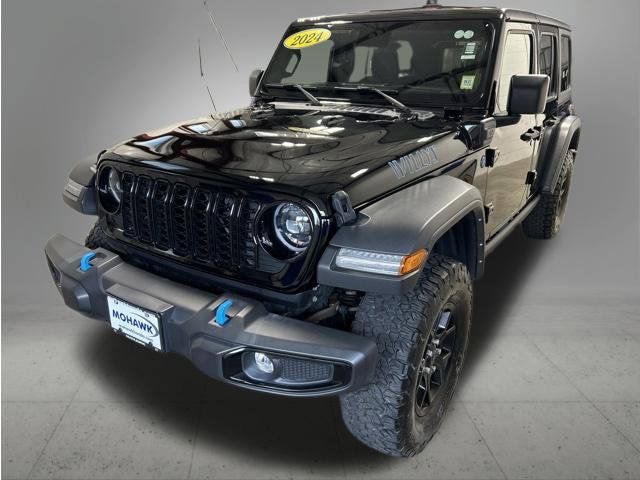 Used 2024 Jeep Wrangler Unlimited AWD/4WD image 1