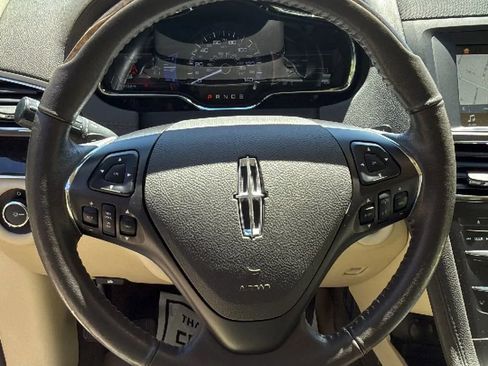 Used 2018 Lincoln MKT AWD w/ Technology Package image 20