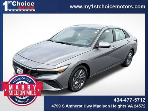 Used 2024 Hyundai Elantra SEL FWD image 1