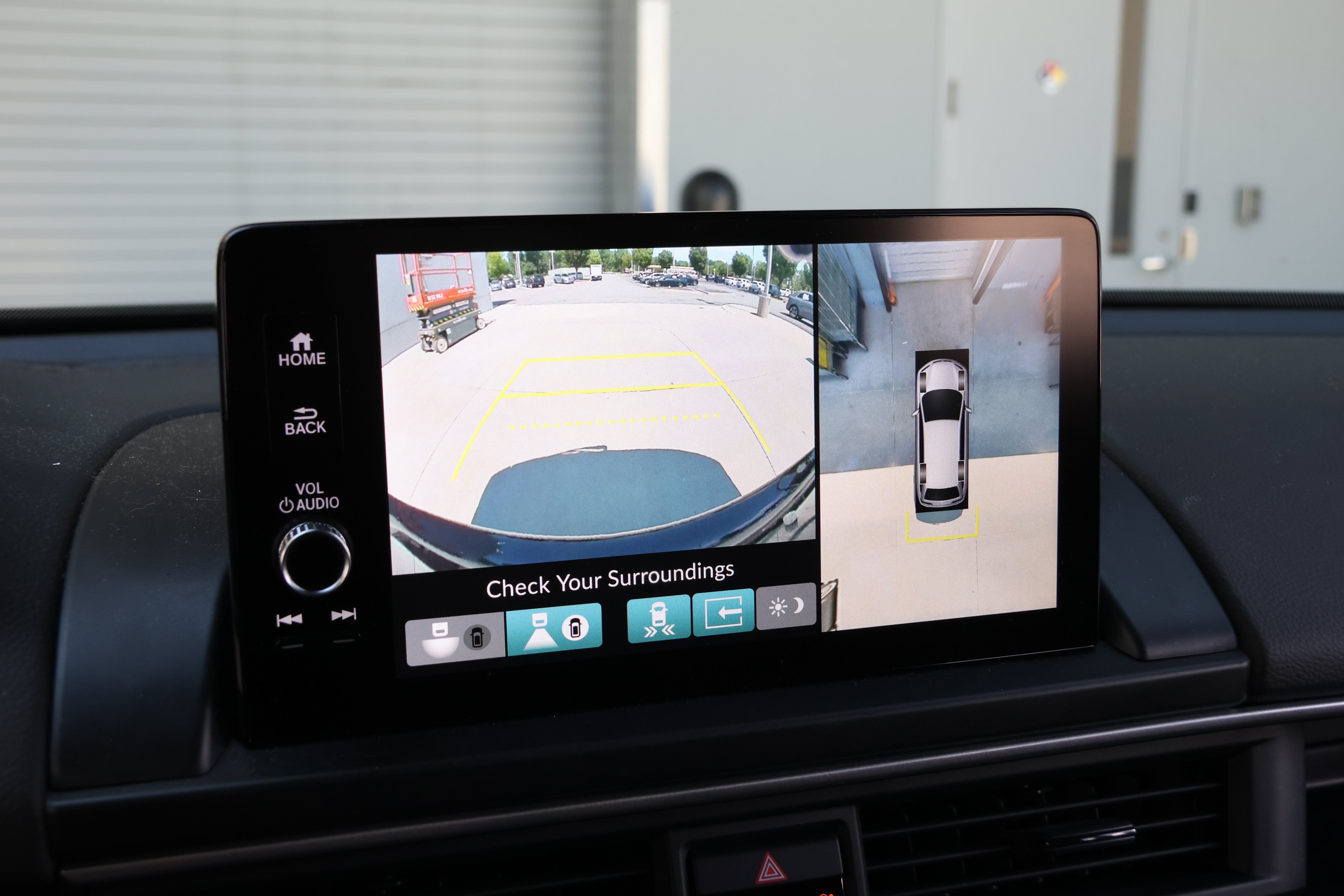 Used 2025 Honda Pilot Black Edition image 25