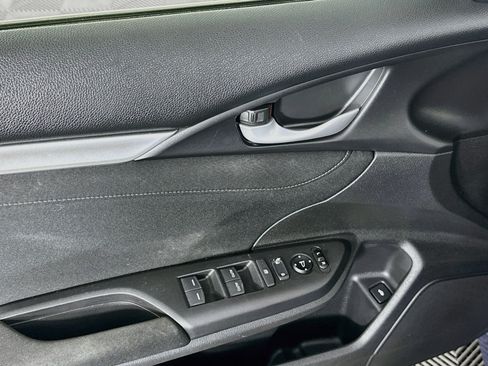 Used 2018 Honda Civic EX-T image 15