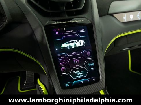 Used 2025 Lamborghini Revuelto AWD/4WD image 27