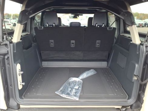 New 2025 Ford Bronco Raptor w/ Interior Carbon Fiber Pack image 11