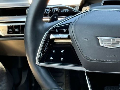 Used 2024 Cadillac Lyriq Sport AWD/4WD image 25