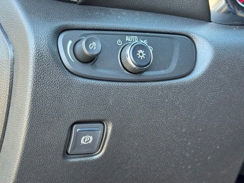 Used 2025 Chevrolet Blazer RS w/ Enhanced Convenience Package image 22