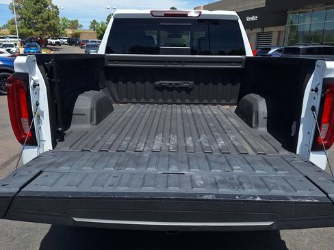 Used 2021 GMC Sierra 1500 AT4 w/ AT4 Preferred Package AWD/4WD image 28