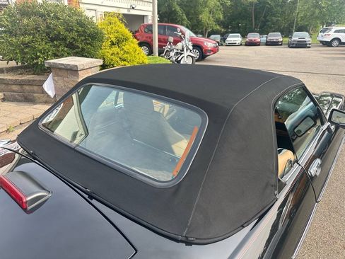 Used 1990 Jaguar XJS V12 Convertible RWD image 14