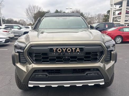 New 2025 Toyota Tacoma 4x4 Double Cab Hybrid image 2