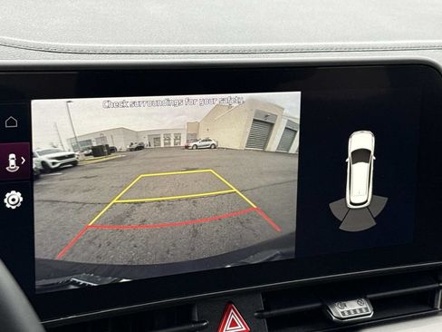 Used 2023 Kia Sportage EX FWD image 15