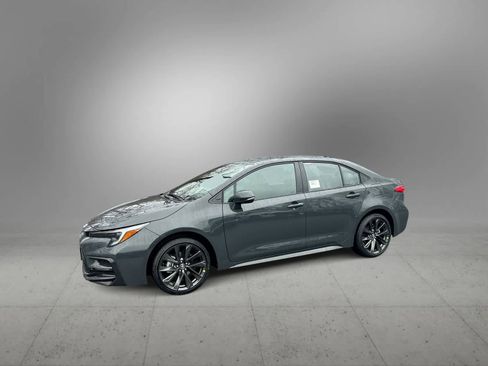 Used 2026 Toyota Corolla SE w/ SE Package FWD image 1