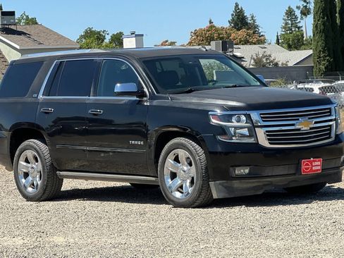 Used 2015 Chevrolet Tahoe LTZ AWD/4WD image 10