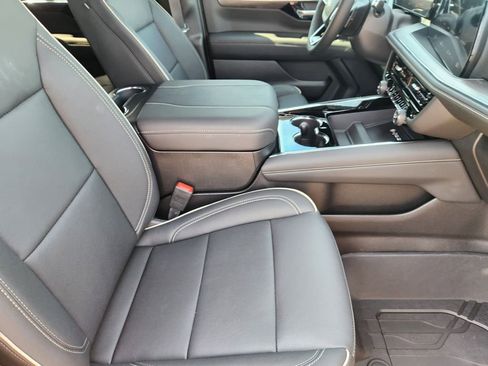 New 2026 Chevrolet Tahoe Premier w/ Sun And Tow Package image 11