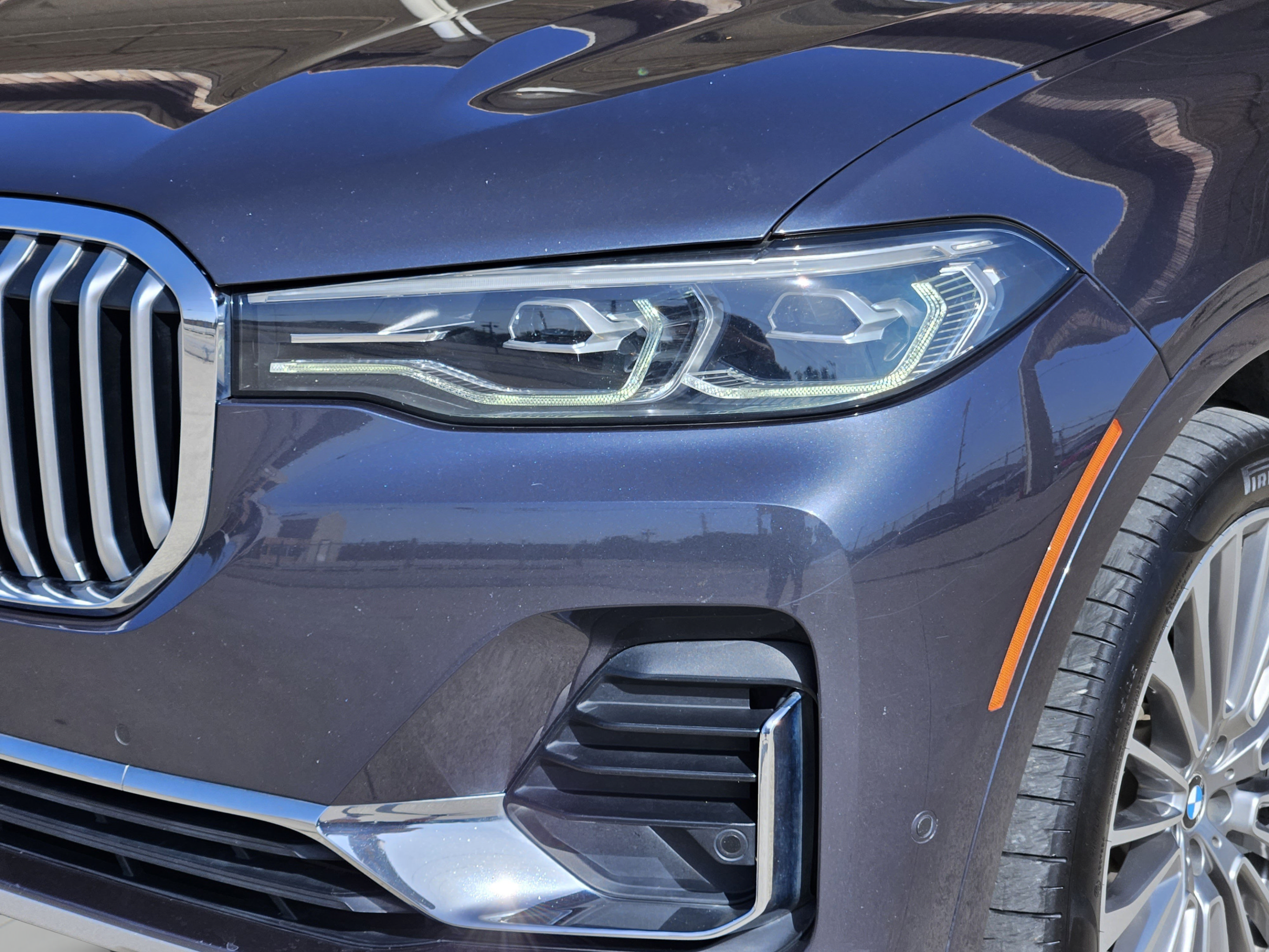 Used 2019 BMW X7 xDrive40i w/ Premium Package AWD/4WD image 32