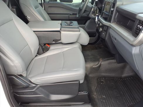 Used 2023 Ford F250 XL w/ XL Off-Road Package image 11