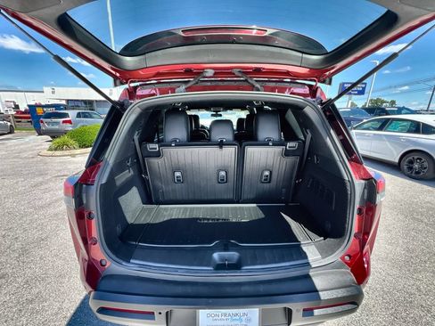 Used 2023 Nissan Pathfinder Rock Creek AWD/4WD image 23