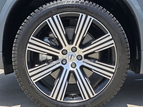 Used 2022 Volvo XC90 T8 Inscription AWD/4WD image 14