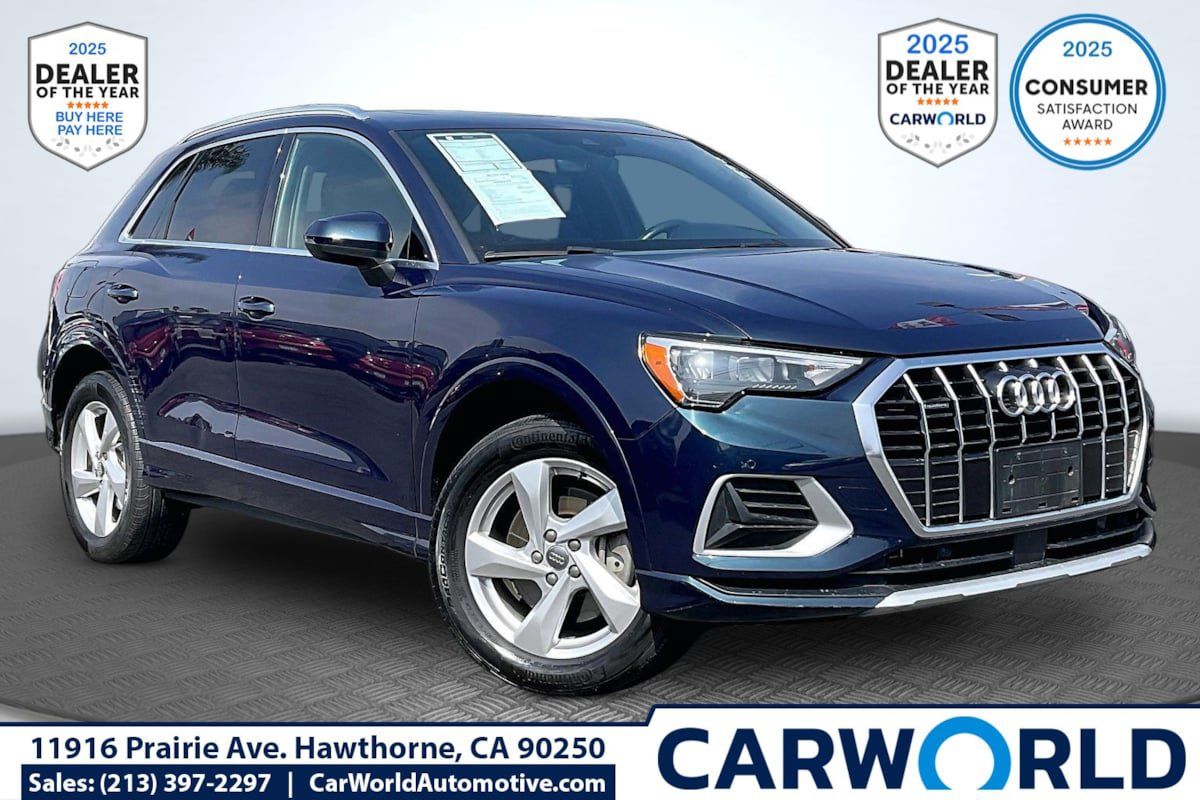 Used 2020 Audi Q3 2.0T Premium w/ Convenience Package AWD/4WD image 1
