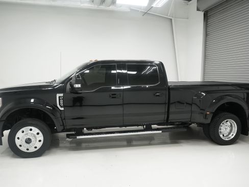 Used 2019 Ford F450 Lariat w/ Lariat Value Package AWD/4WD image 6